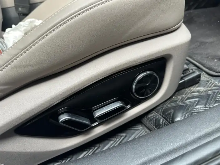 BYD Han EV 2024 Model Honor Edition 605KM Noble Model – фото 5