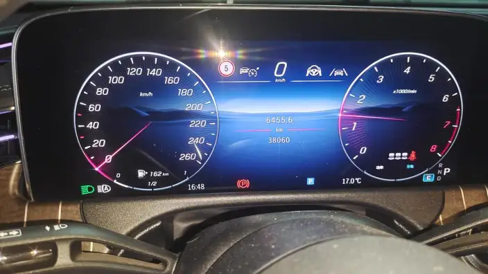 Mercedes-Benz E-Class 2024 Model E 300 L Fashion Model sedan – фото 6