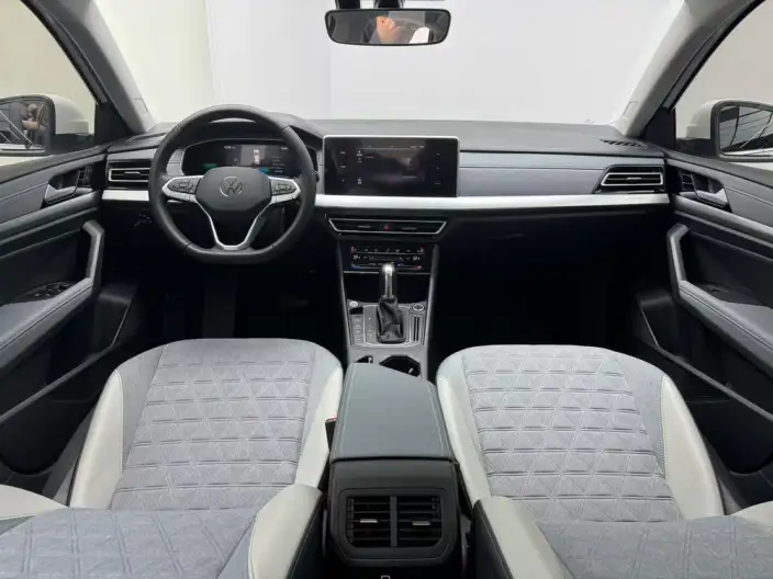 Volkswagen Lavida 2023 Model 280TSI DSG Manyi Edition – фото 9