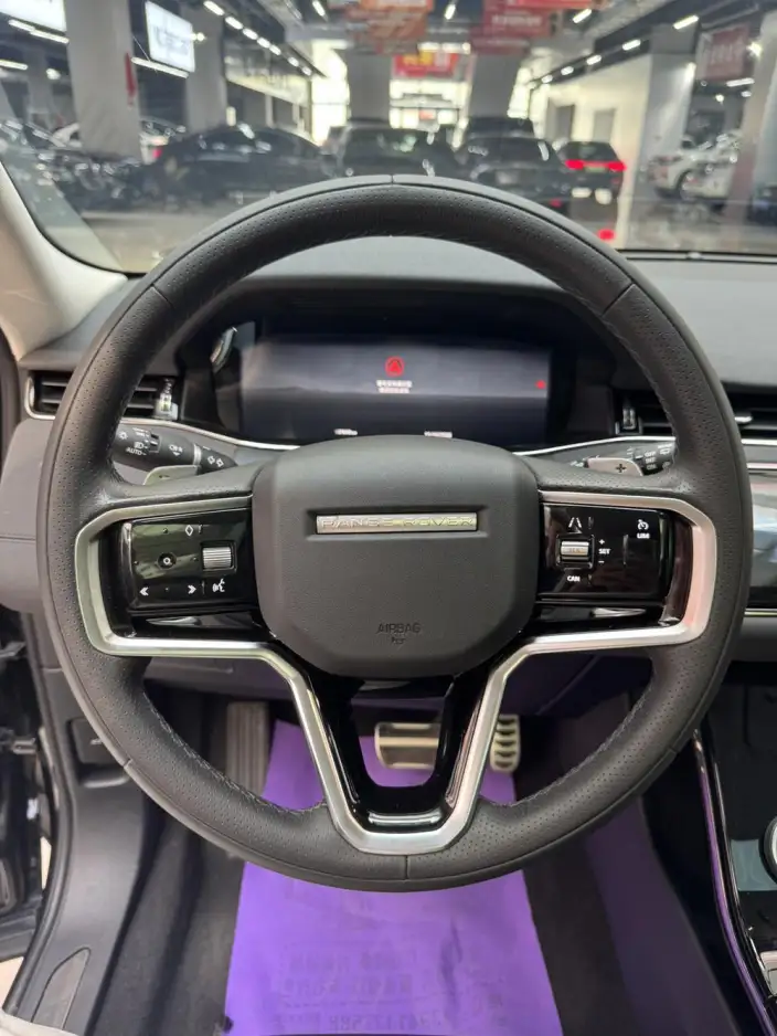 Range Rover Evoque 2023 Model Aurora L 249PS Collins Bronze Special Edition – фото 8