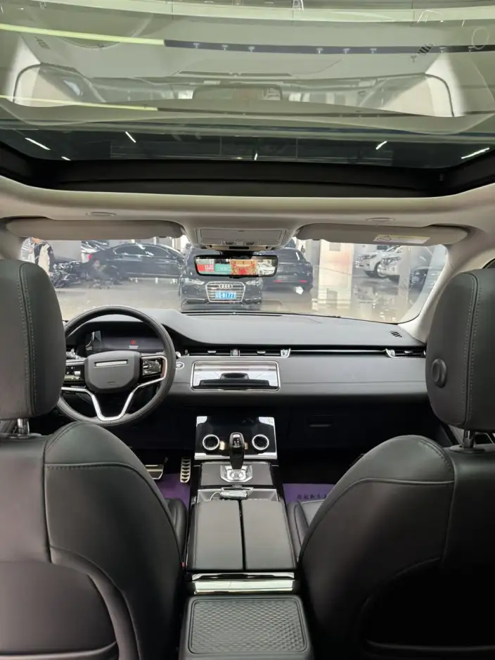 Range Rover Evoque 2023 Model Aurora L 249PS Collins Bronze Special Edition – фото 10