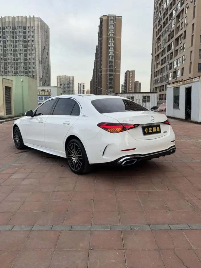 Mercedes-Benz C-Class 2022 Model C 260 L Sports Edition – фото 4