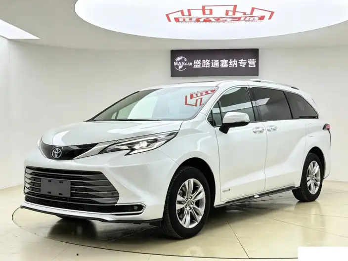 Toyota Sienna 2021 Model 2.5L Hybrid Supreme Edition – фото 1