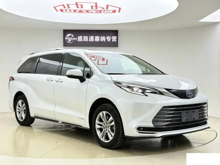 Toyota Sienna 2021 Model 2.5L Hybrid Supreme Edition – фото 3