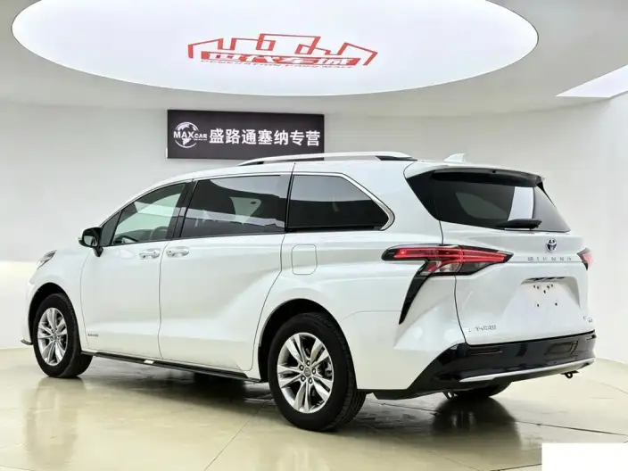Toyota Sienna 2021 Model 2.5L Hybrid Supreme Edition – фото 4