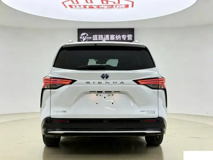 Toyota Sienna 2021 Model 2.5L Hybrid Supreme Edition – фото 5