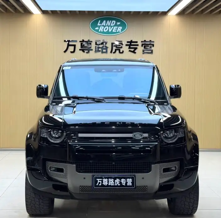 Land Rover Defender 2024 Model 110 3.0T P400 X-Dynamic HSE – фото 2