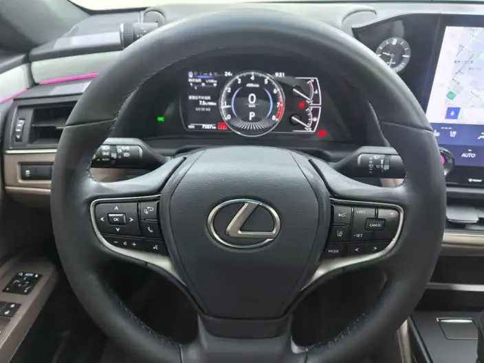 Lexus ES 2025 Model 200 Premium – фото 10