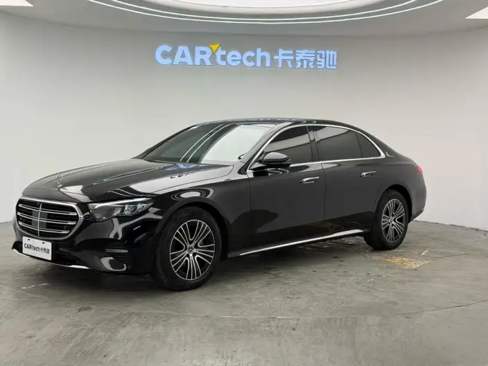 Mercedes-Benz E-Class 2024 Model E 260 L 4MATIC sedan – фото 1