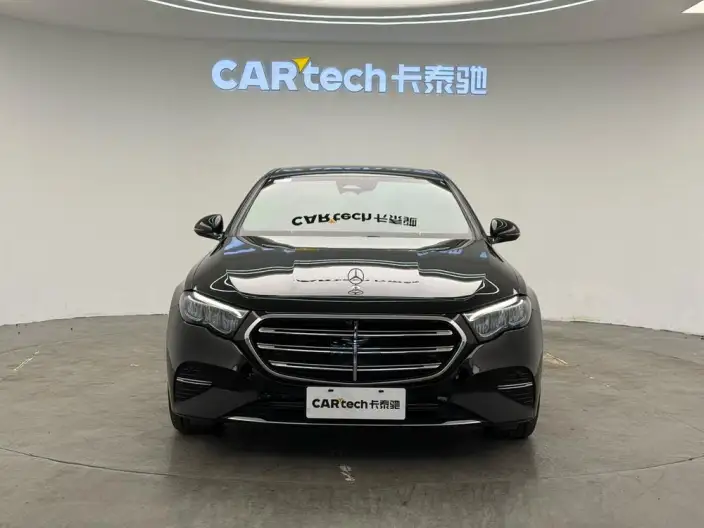 Mercedes-Benz E-Class 2024 Model E 260 L 4MATIC sedan – фото 2