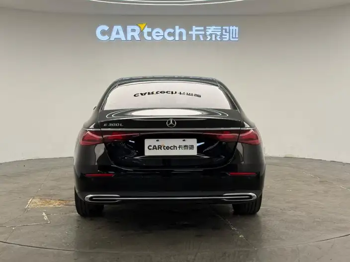 Mercedes-Benz E-Class 2024 Model E 260 L 4MATIC sedan – фото 6