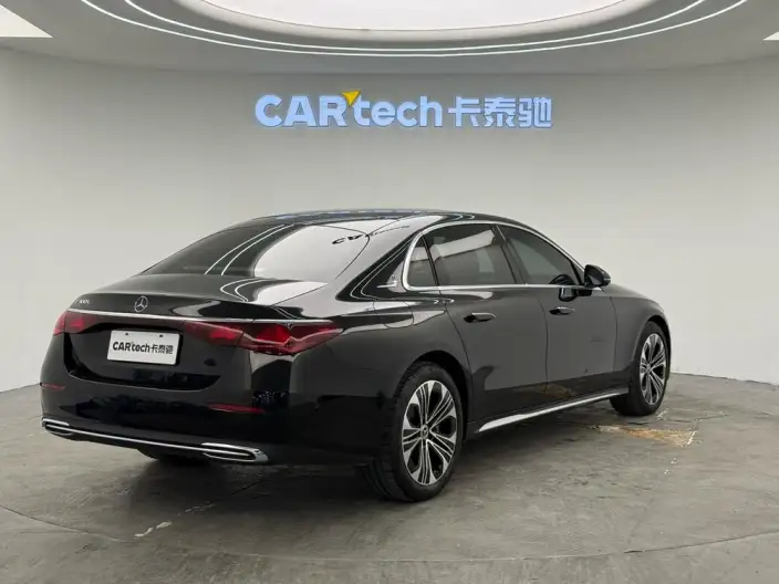 Mercedes-Benz E-Class 2025 Model E 300 L Luxury Model sedan – фото 7