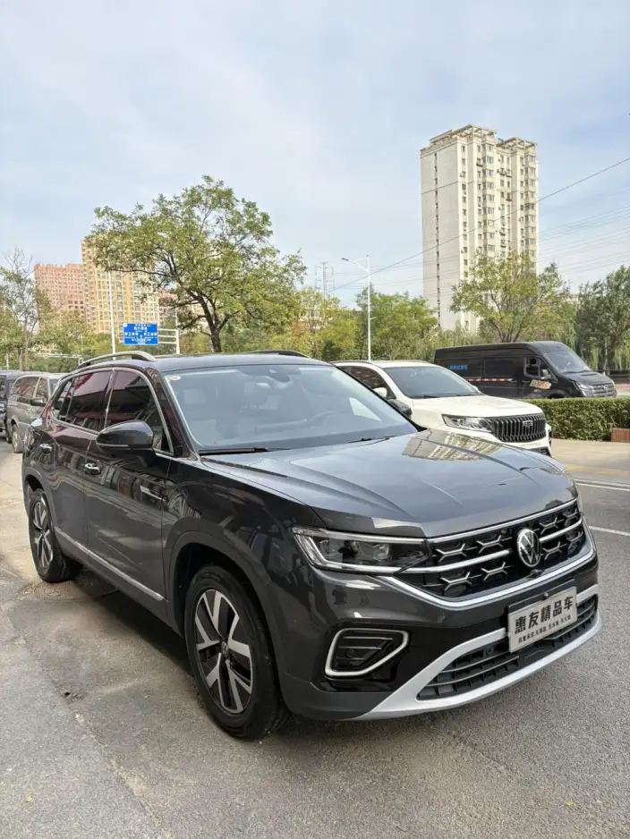 Volkswagen Tayron 2023 Model 280TSI 2WD Luxury Plus Advanced version – фото 3