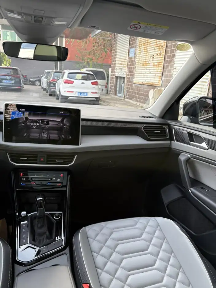 Volkswagen Tayron 2023 Model 280TSI 2WD Luxury Plus Advanced version – фото 8