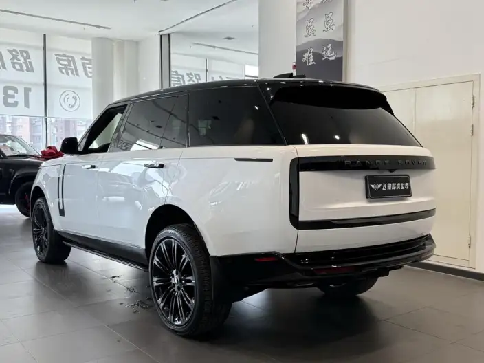 Range Rover 2024 Model 3.0T Automatic 4WD 7 seat Parallel Imported – фото 4