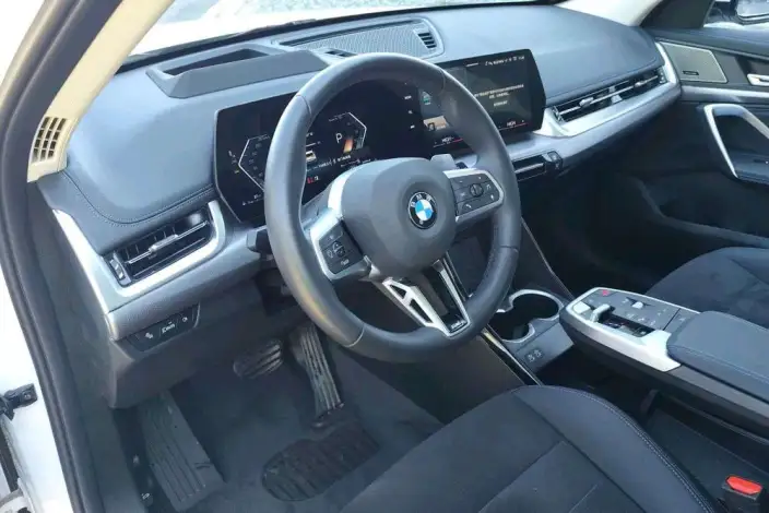BMW X1 2026 Model xDrive25Li M Sports Night Set – фото 10