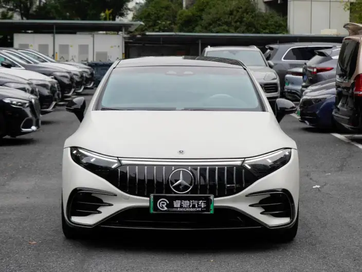 Mercedes-Benz EQS AMG 2023 Model AMG EQS 53 4MATIC+ – фото 2