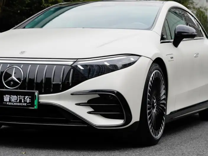 Mercedes-Benz EQS AMG 2023 Model AMG EQS 53 4MATIC+ – фото 8