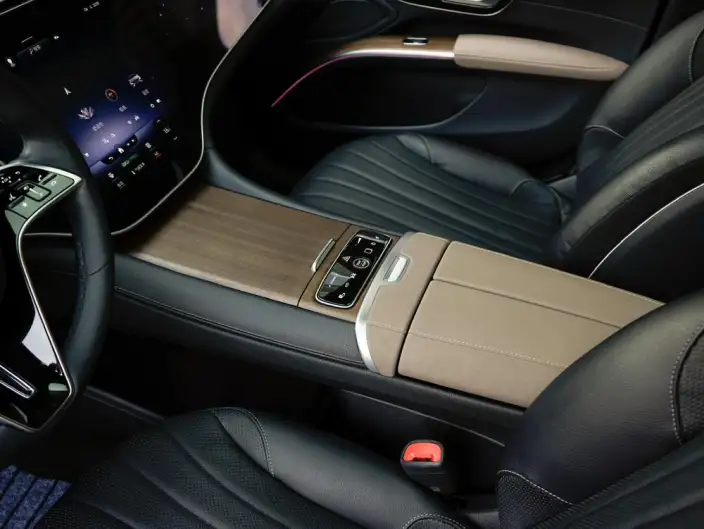 Mercedes-Benz EQS 2022 Model EQS 450+ Pioneer Edition – фото 7