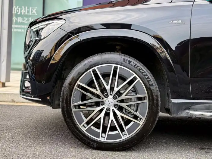 Mercedes-Benz GLE AMG 2024 Model AMG GLE 53 4MATIC+ – фото 6