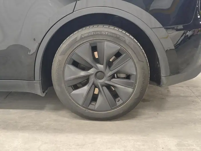 Model Y 2023 Model Long Battery Life Pro All-wheel drive version – фото 9
