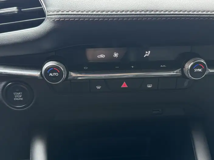 Mazda3 Axela 2022 Model 2.0L Automatic Zhi Ya Edition – фото 9