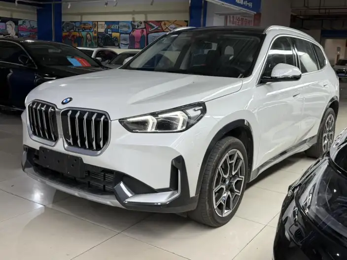 BMW X1 2025 Model sDrive25Li X Design Set – фото 1