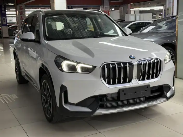 BMW X1 2025 Model sDrive25Li X Design Set – фото 3
