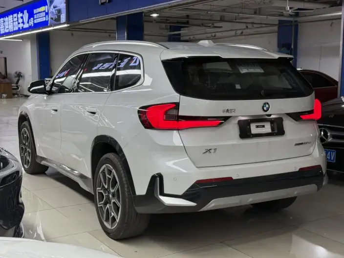 BMW X1 2025 Model sDrive25Li X Design Set – фото 4