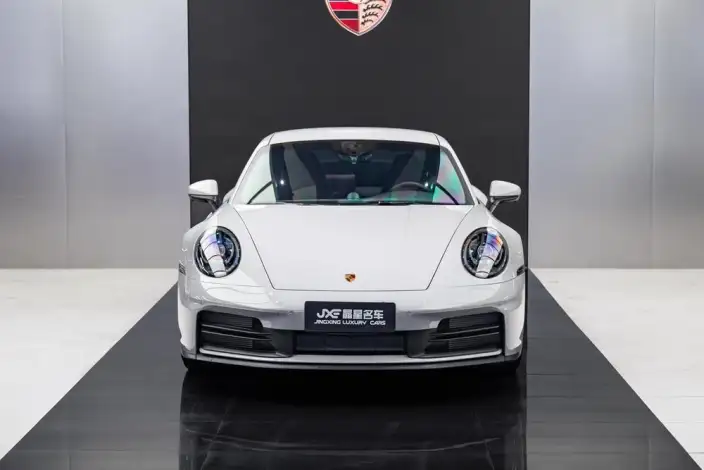 PORSCHE 911 2025 Model Carrera 3.0T – фото 2