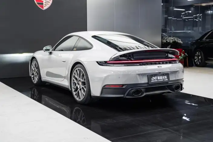 PORSCHE 911 2025 Model Carrera 3.0T – фото 5