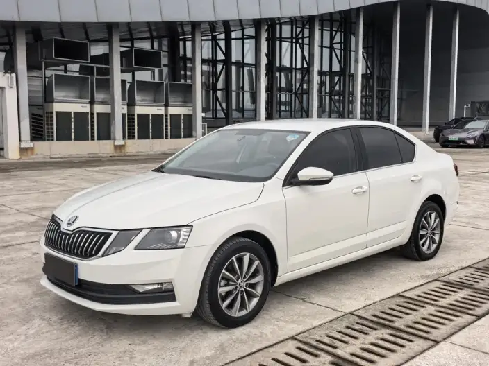 Skoda Octavia 2022 Model 1.5L Automatic Comfort Edition