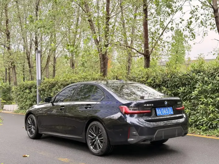 BMW 3 Series 2023 Model 325i M Sports Night Set – фото 3