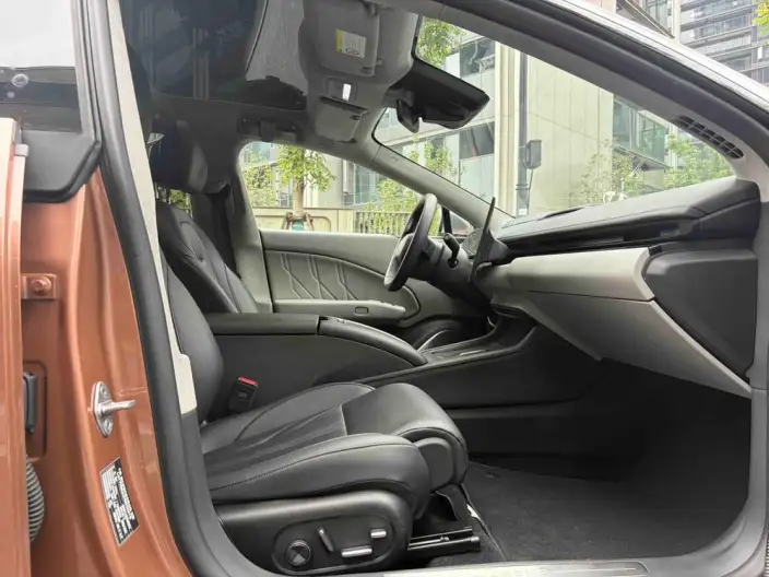 ZEEKR 007 2024 Model 4WD Smart Driving Edition 100kWh – фото 3