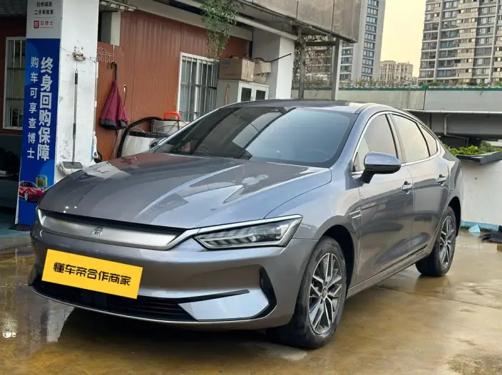 Qin Plus EV 2024 Model Honor Edition 420KM Leading Model – фото 1