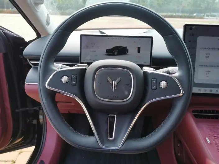 Voyah Pursuit L 2026 Model 4WD Ultra – фото 10
