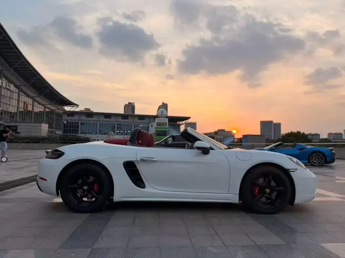 Porsche 718 2023 Model Boxster 2.0T – фото 6