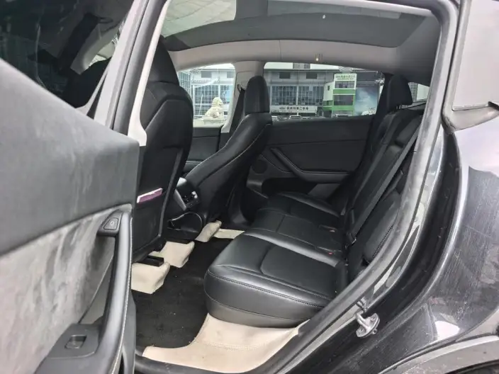 Model Y 2024 Model Rear-wheel drive version – фото 9