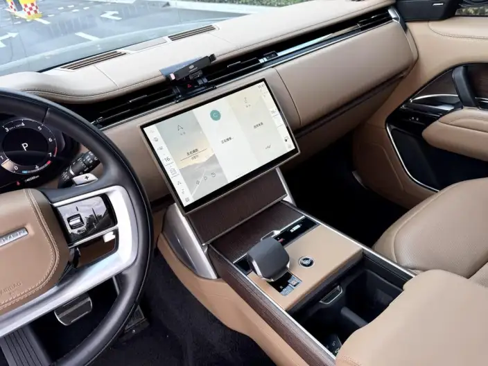 Range Rover 2024 Model 3.0 L6 400PS Shengshi Extended Edition 7 seat – фото 8