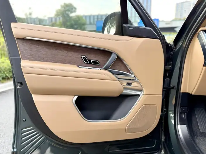 Range Rover 2024 Model 3.0 L6 400PS Shengshi Extended Edition 7 seat – фото 9