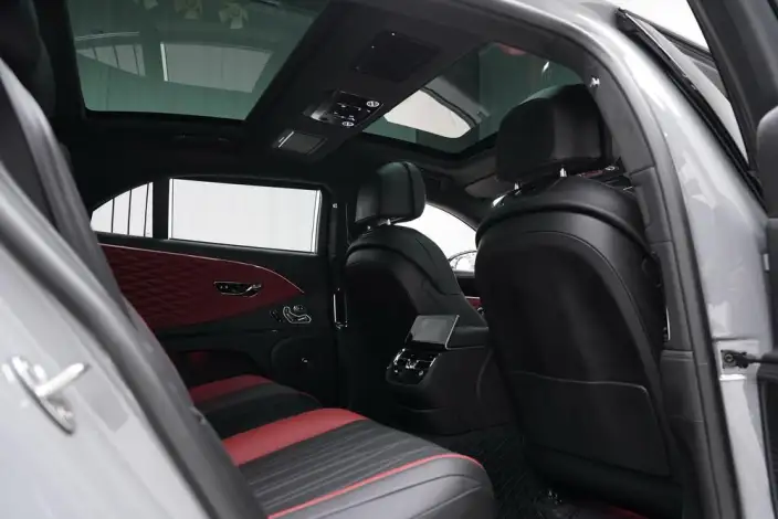 Continental Flying Spur 2023 Model 4.0T V8 S – фото 6