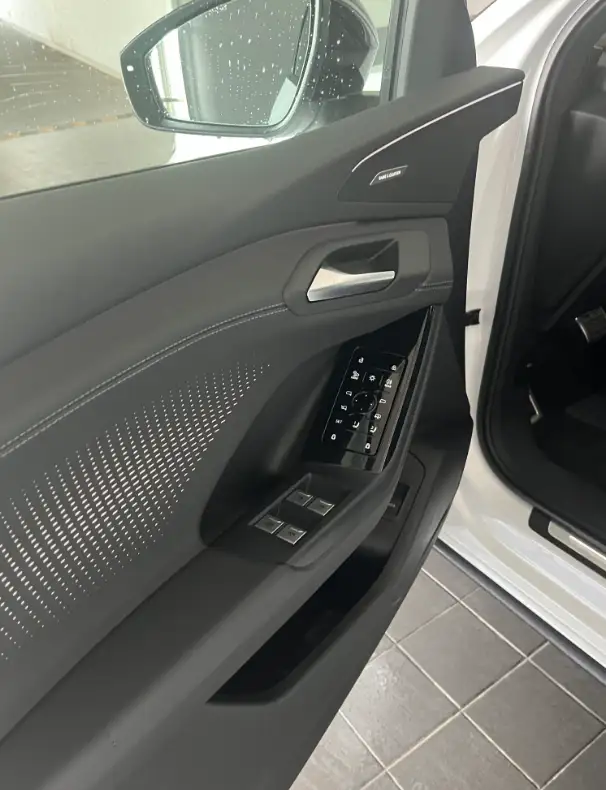 AUDI Q6L e-tron 2026 Model Long Battery Life Pro Edition – фото 6