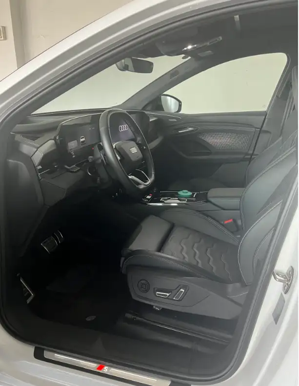 AUDI Q6L e-tron 2026 Model Long Battery Life Pro Edition – фото 10