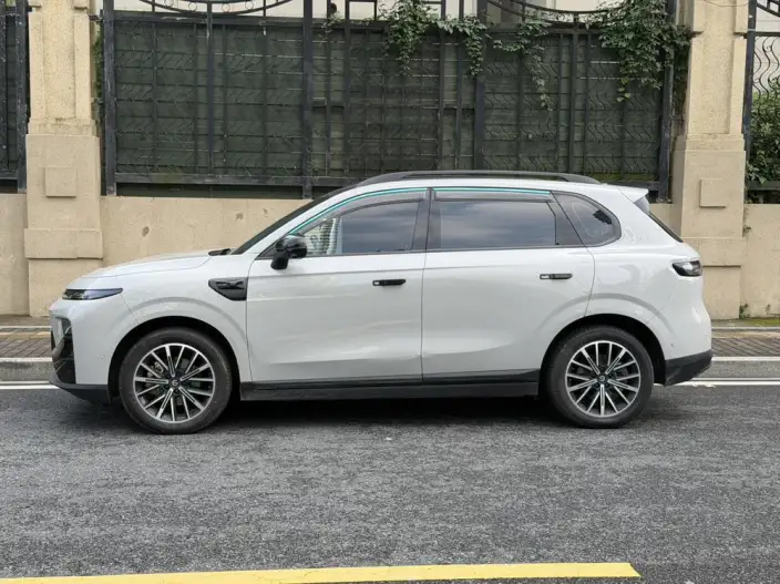 Leapmotor B10 2025 Model 510 Yuexiang Edition – фото 3