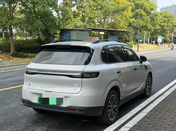Leapmotor B10 2025 Model 510 Yuexiang Edition – фото 5