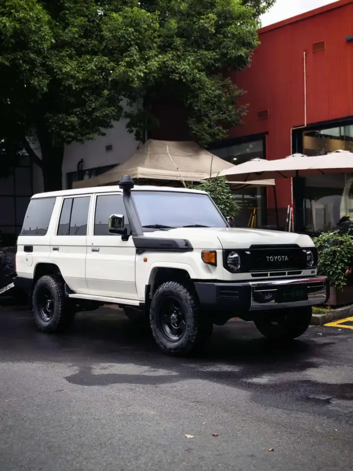Rand Coolouse 70 2025 Model 2.8T Manual 4WD 5 seat Parallel Imported – фото 3