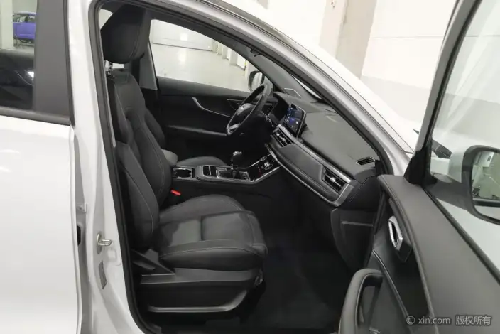 Chery Tiggo 8 2025 Model Superior Edition 230TCI Manual Comfort Edition – фото 9