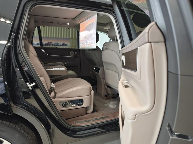 AITO M9 2024 Extended-Range Ultra 6-Seater – фото 17