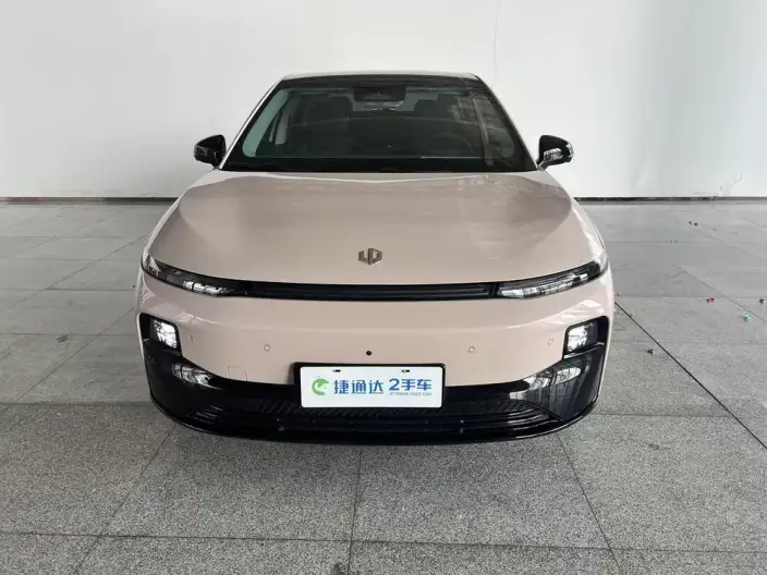 Leapmotor B01 2025 Model 650 Yuexiang Edition – фото 2