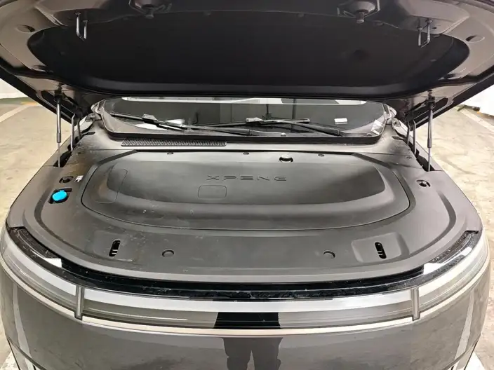 XPENG GX 2026 Model Extended Range 1585 4WD Ultra SE – фото 10